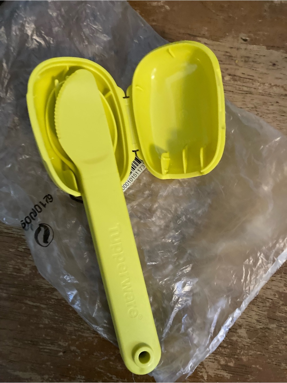Tupperware Neon Yellow Travel Cutlery Trio with Case - Picture 2 of 4